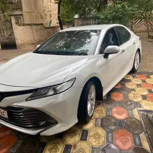 Toyota Camry, 2020