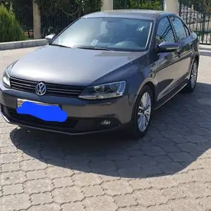 Volkswagen Jetta, 2012