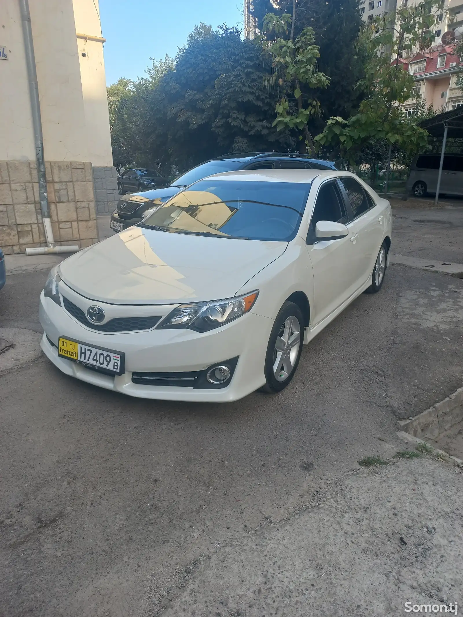 Toyota Camry, 2014-1