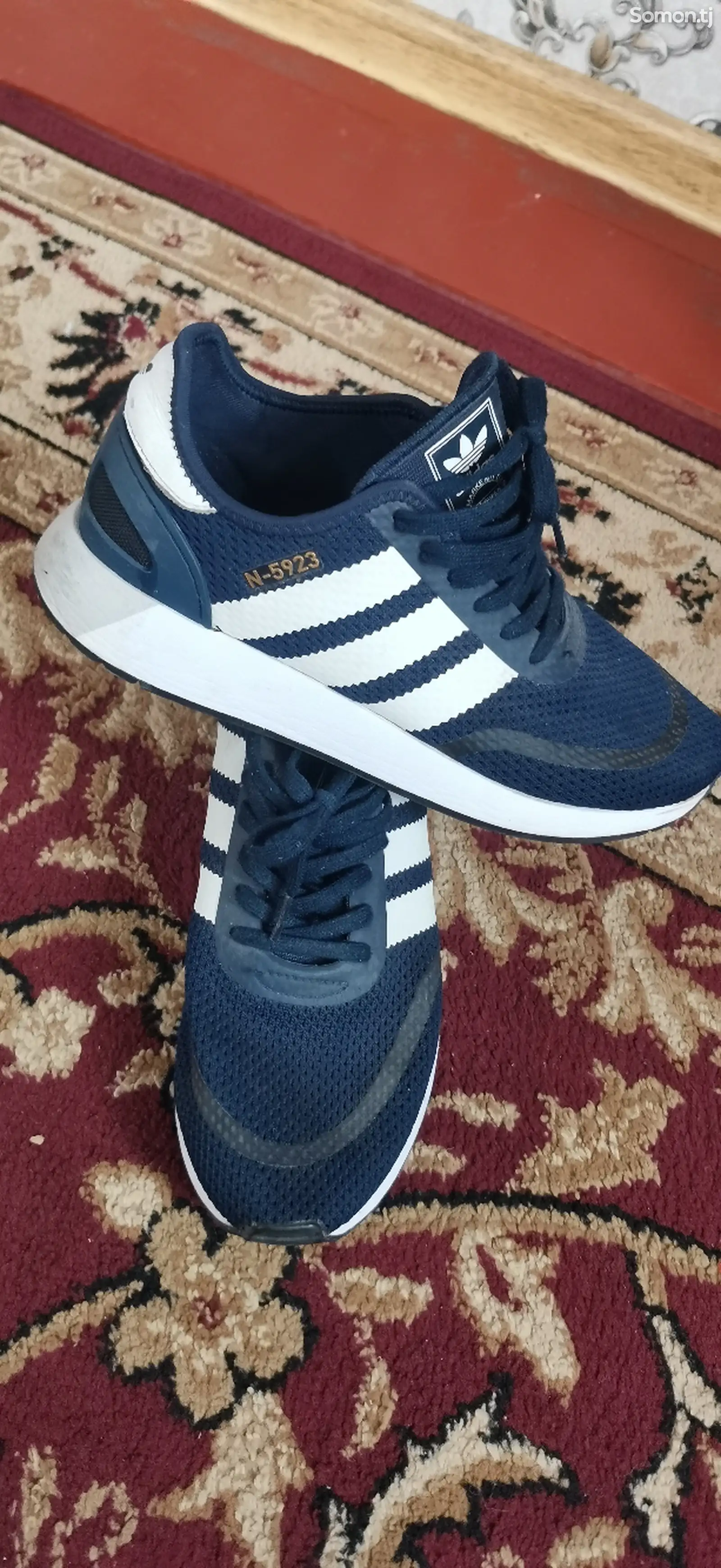 Кроссовки Adidas-1