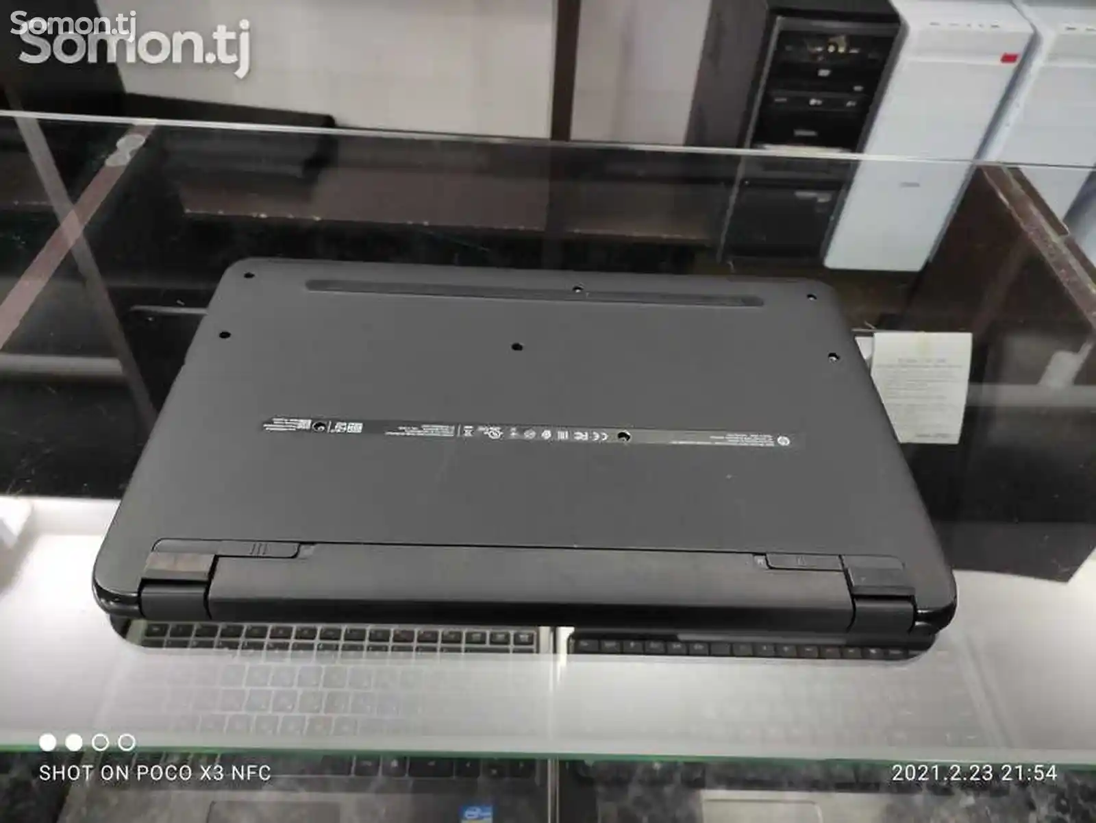 Ноутбук HP 15 Intel N3700-6Th Gen AMD-M430 2Gb-7
