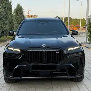 BMW X7, 2023