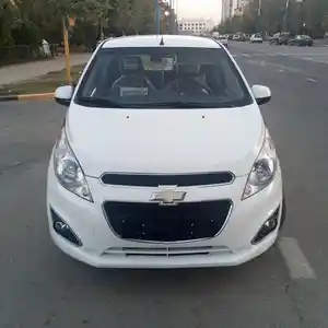 Chevrolet Spark, 2015