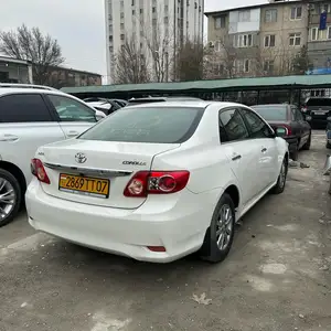 Toyota Corolla, 2010