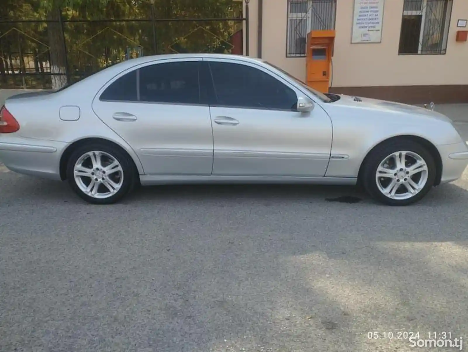 Mercedes-Benz E class, 2004-3