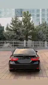 Toyota Camry, 2019-5