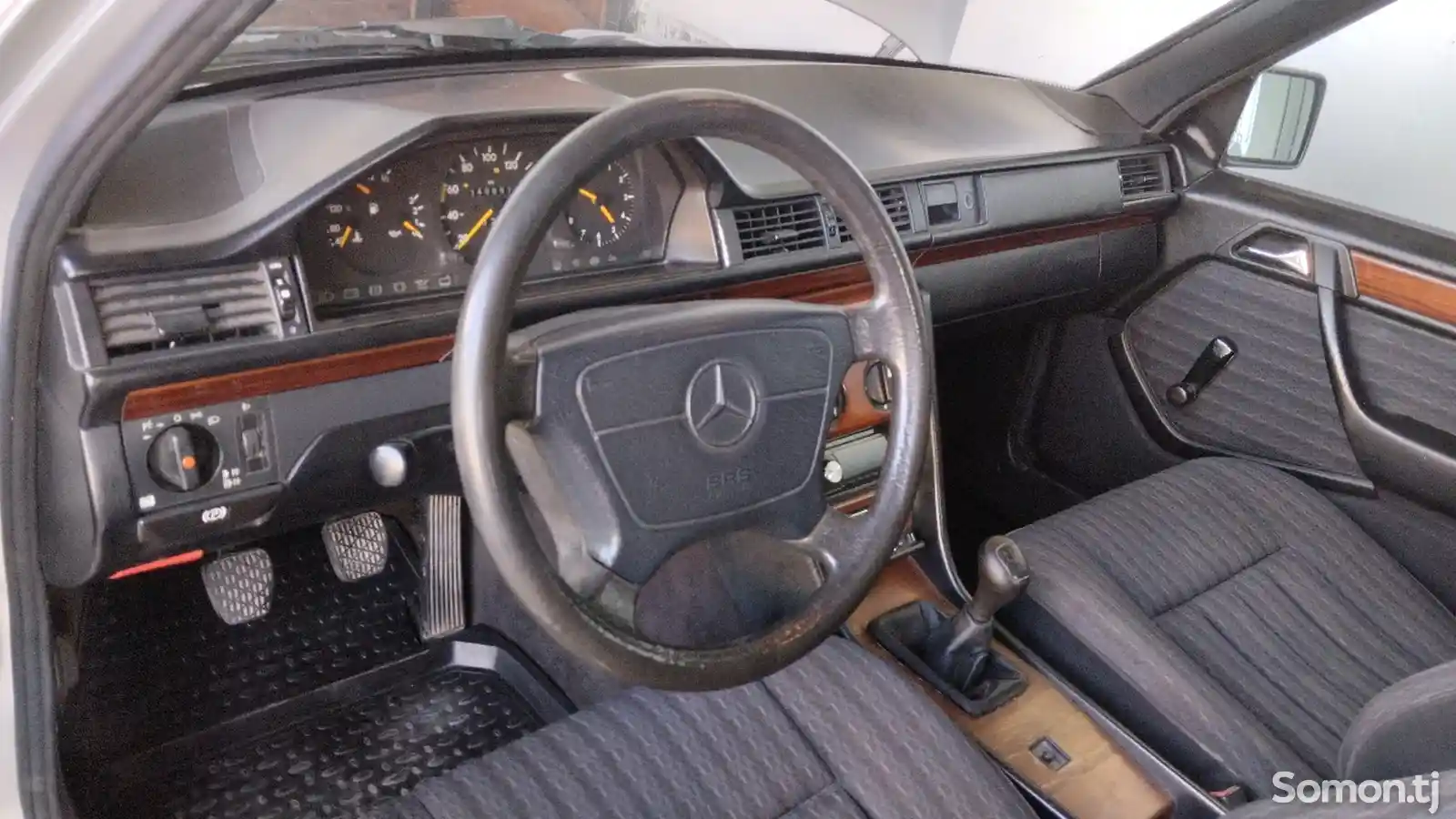 Mercedes-Benz W124, 1993-6