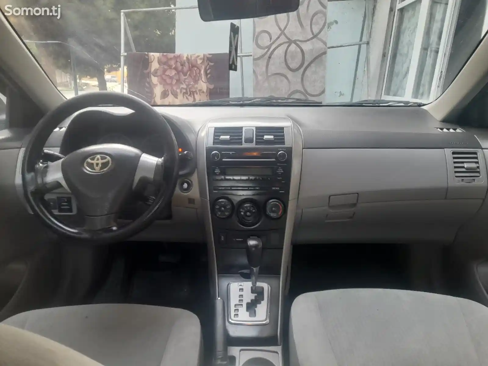 Toyota Corolla, 2010-3