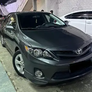 Toyota Corolla, 2013