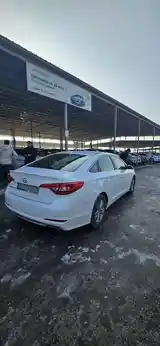 Hyundai Sonata, 2015-4