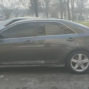 Toyota Camry, 2012