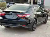 Toyota Camry, 2019-10