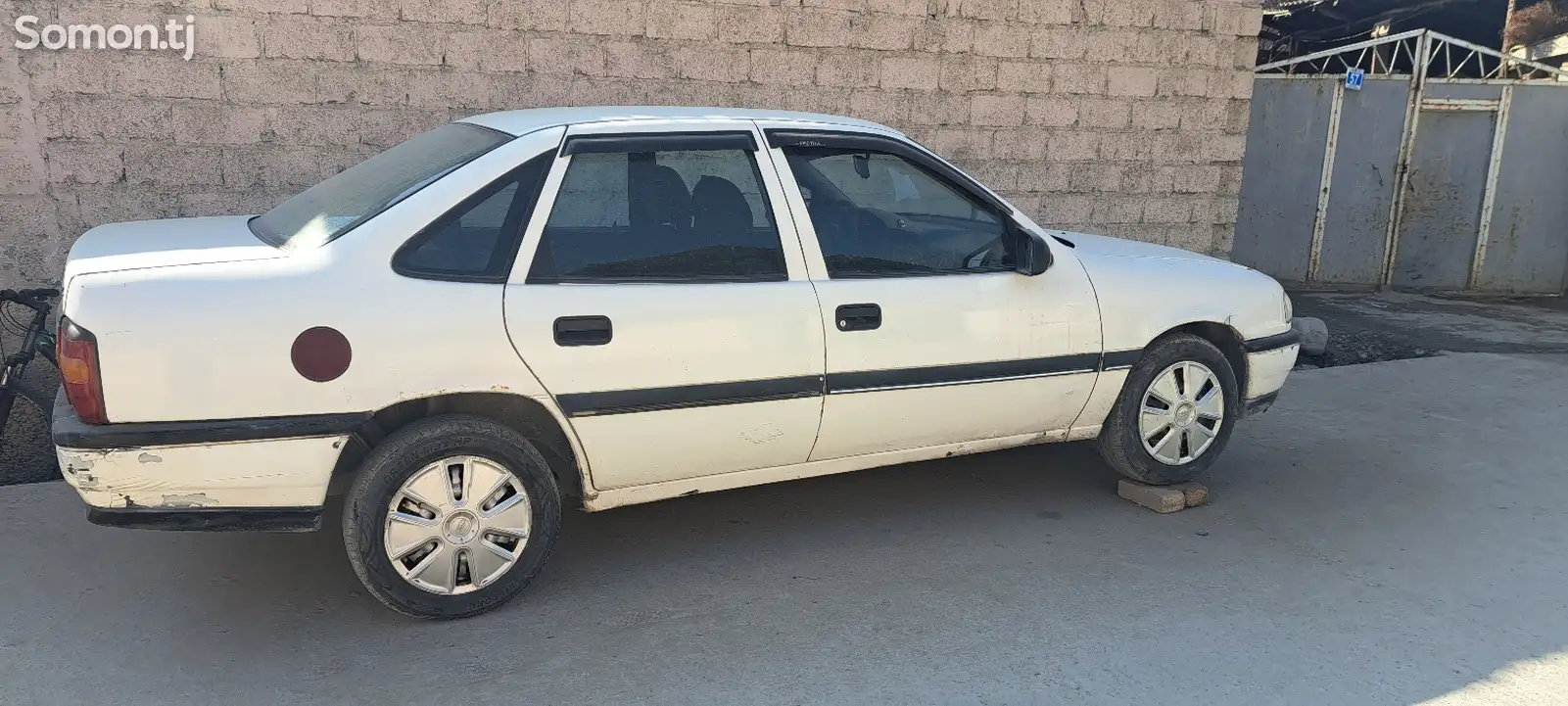 Opel Vectra A, 1993-1