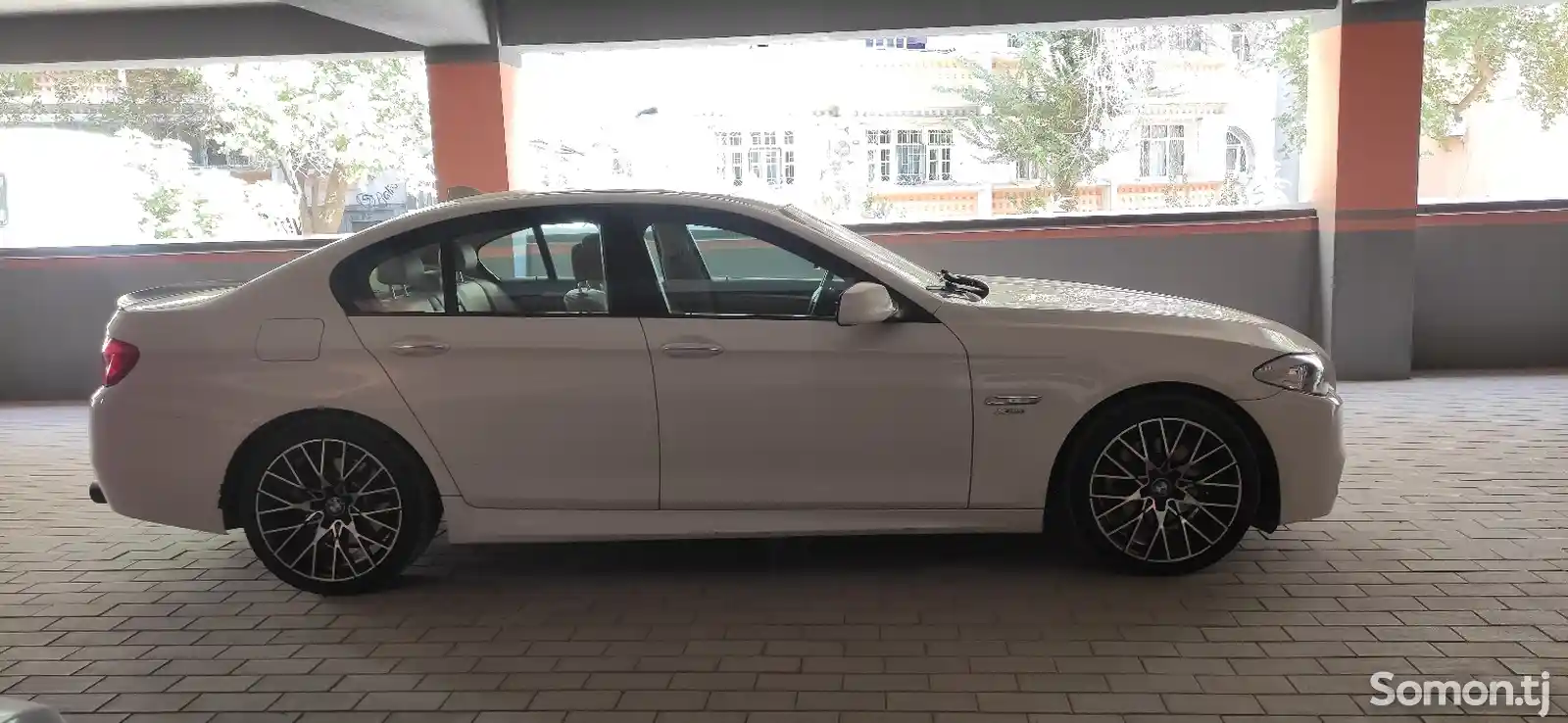 BMW 5 series, 2012-3