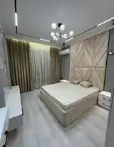 3-комн. квартира, 18 этаж, 130м², Шохмансур-7