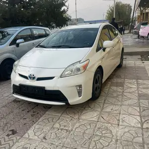 Toyota Prius, 2012