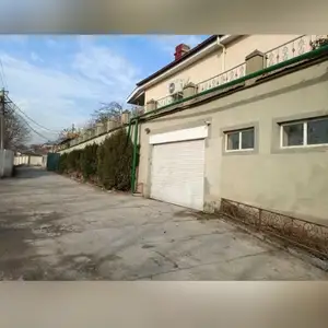 2-этажный, 10 комнатный дом, 440 м², и сомони