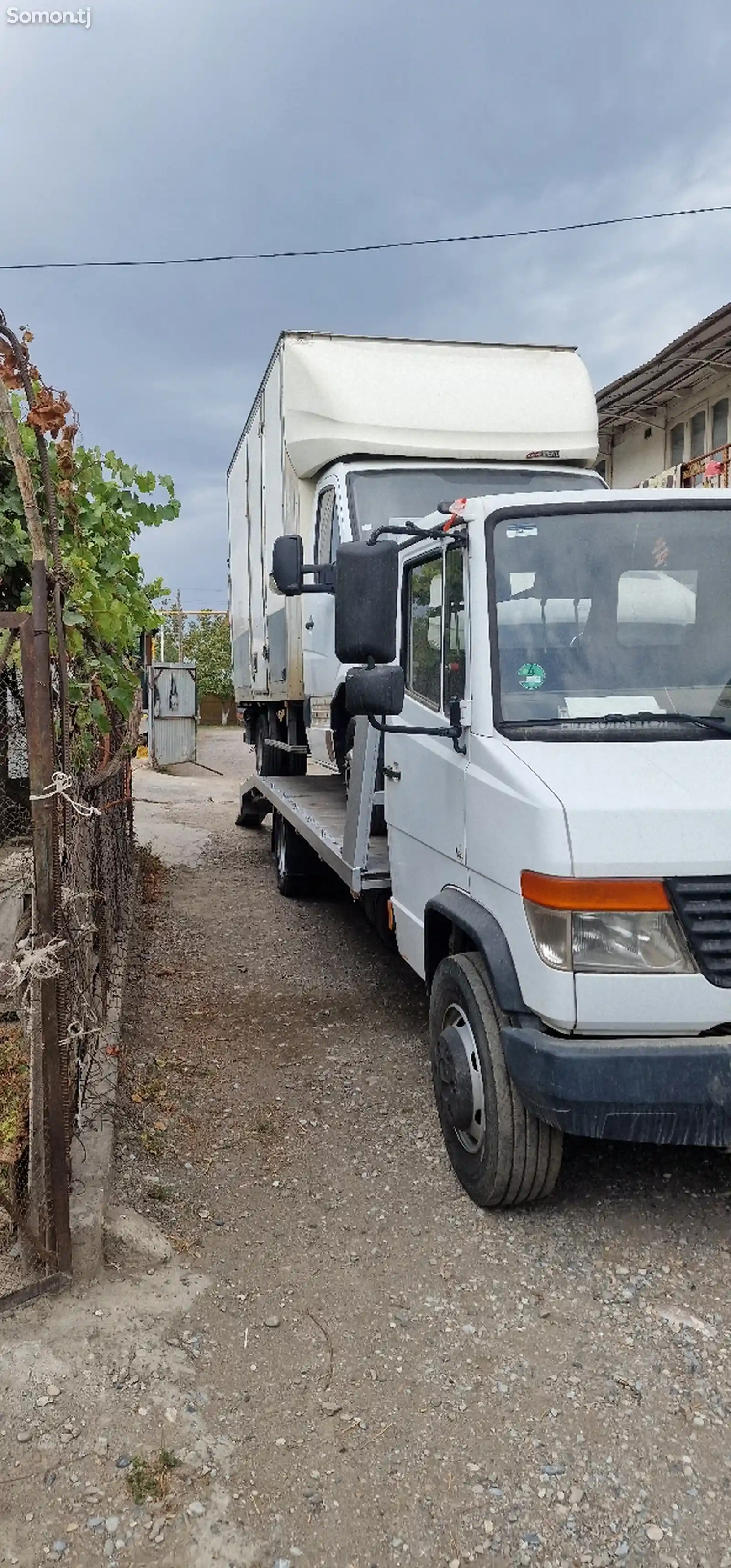 Автовоз Mercedes-benz Vario 815-4