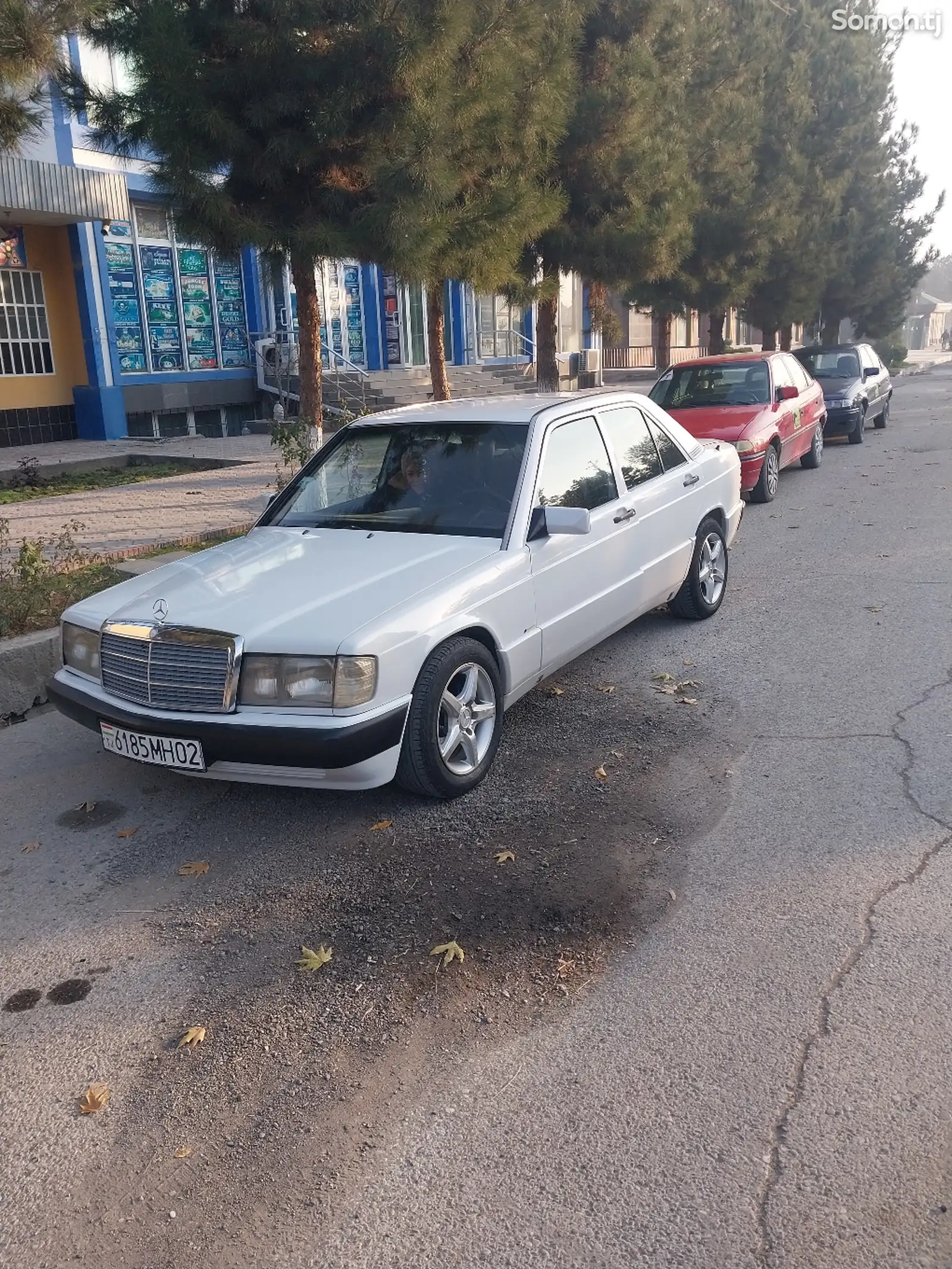 Mercedes-Benz W201, 1989-1