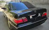 Mercedes-Benz E class, 2000-3