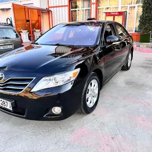 Toyota Camry, 2011