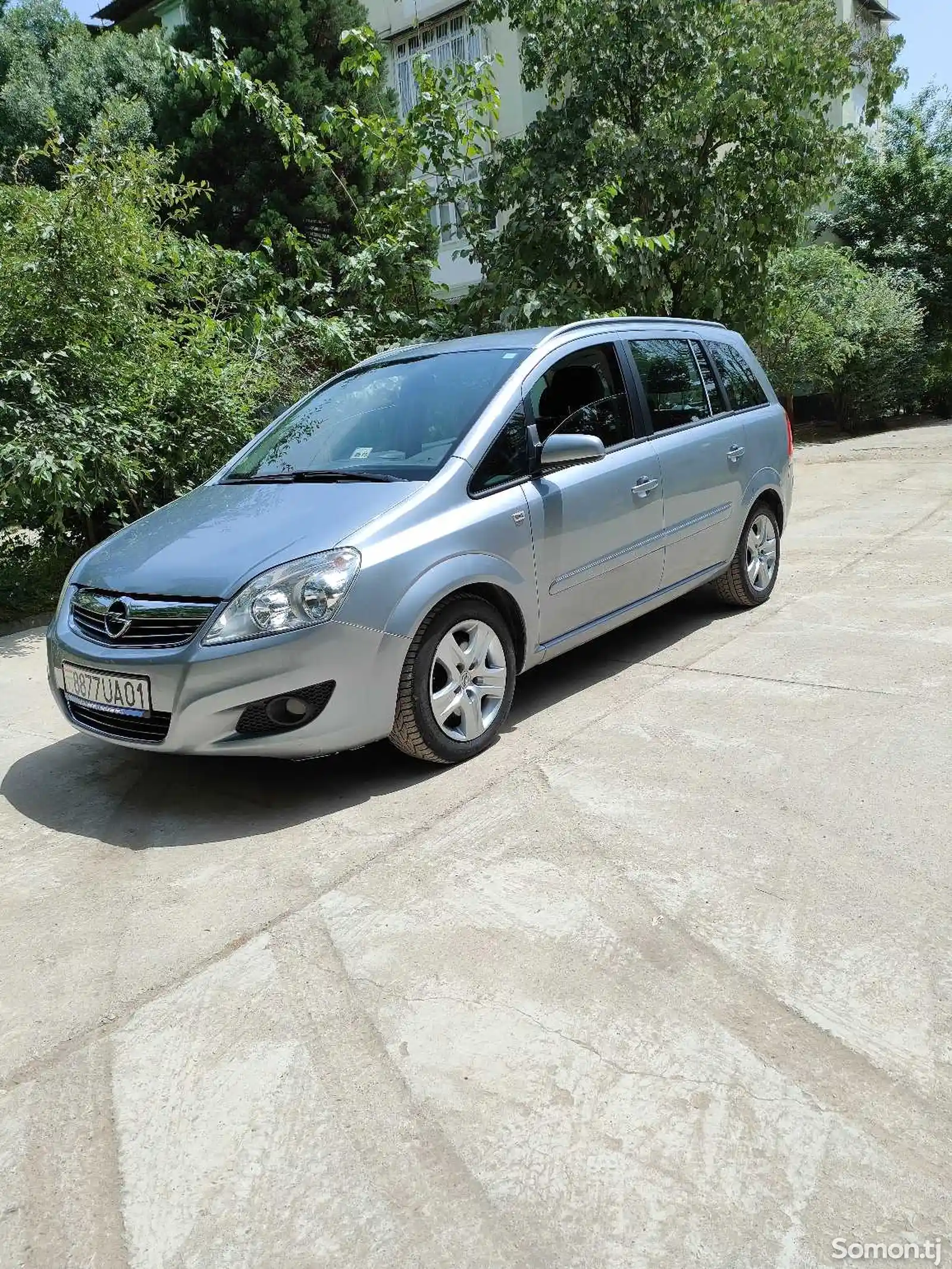 Opel Zafira, 2009-4