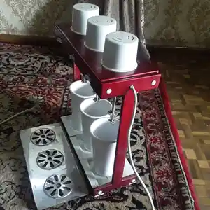 Коктейльный аппарат со столом