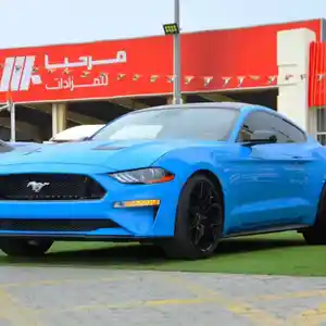 Ford Mustang, 2022
