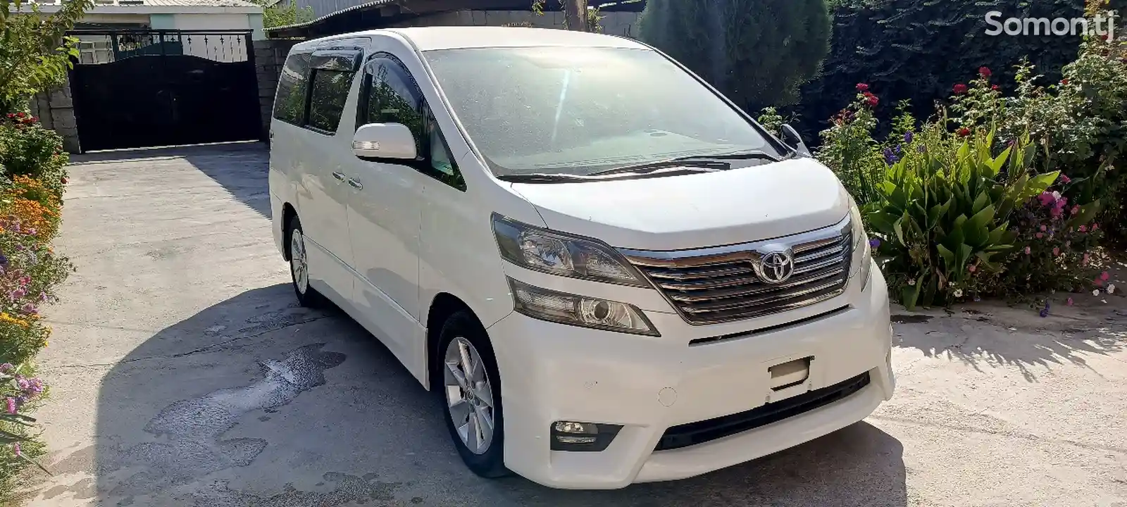 Toyota Vellfire, 2014-6