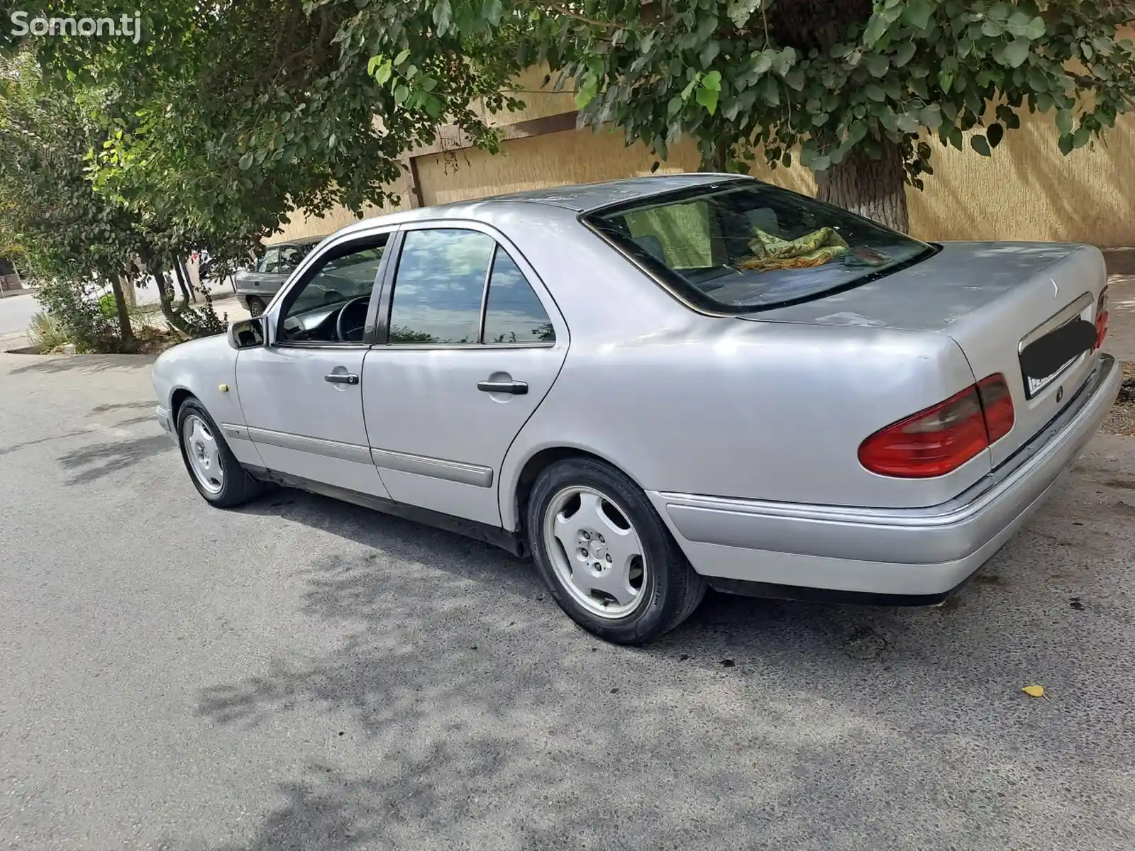 Mercedes-Benz E class, 1996-3