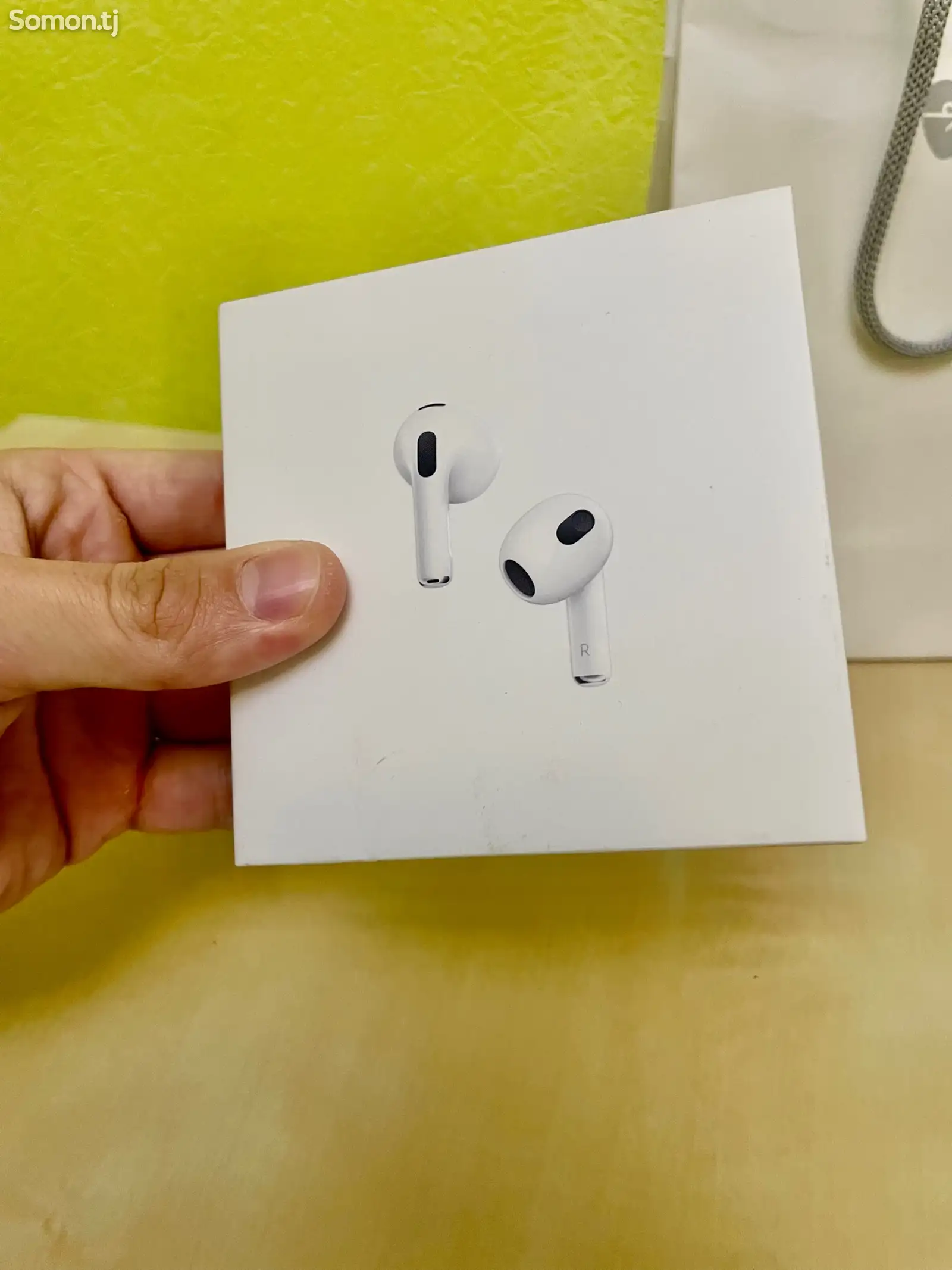 Беспроводные наушники AirPods 3th generation-1