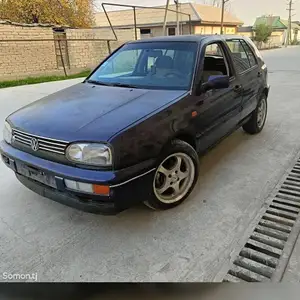 Volkswagen Golf, 1995