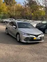 Toyota Camry, 2018-9