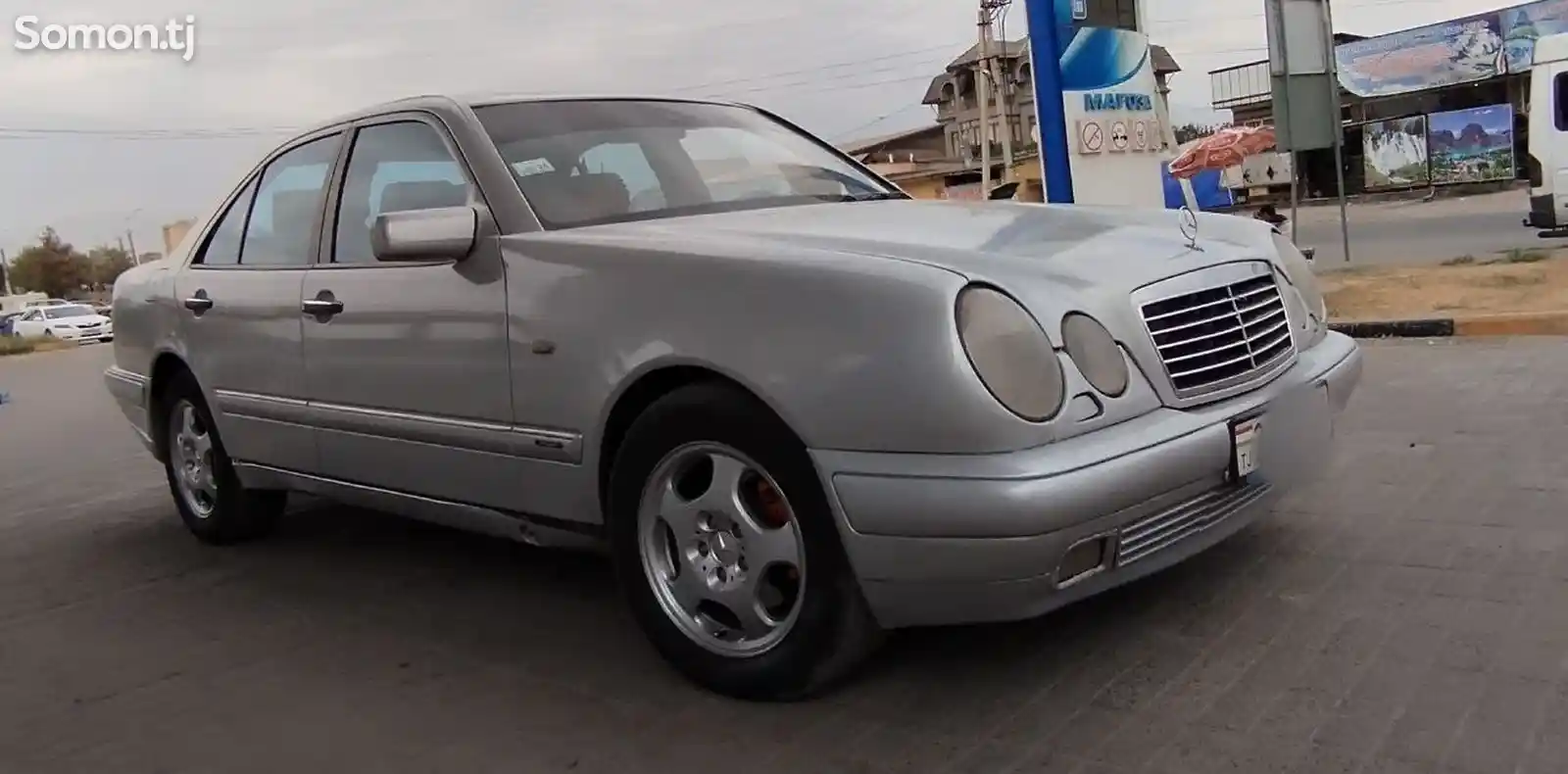 Mercedes-Benz E class, 1997-4