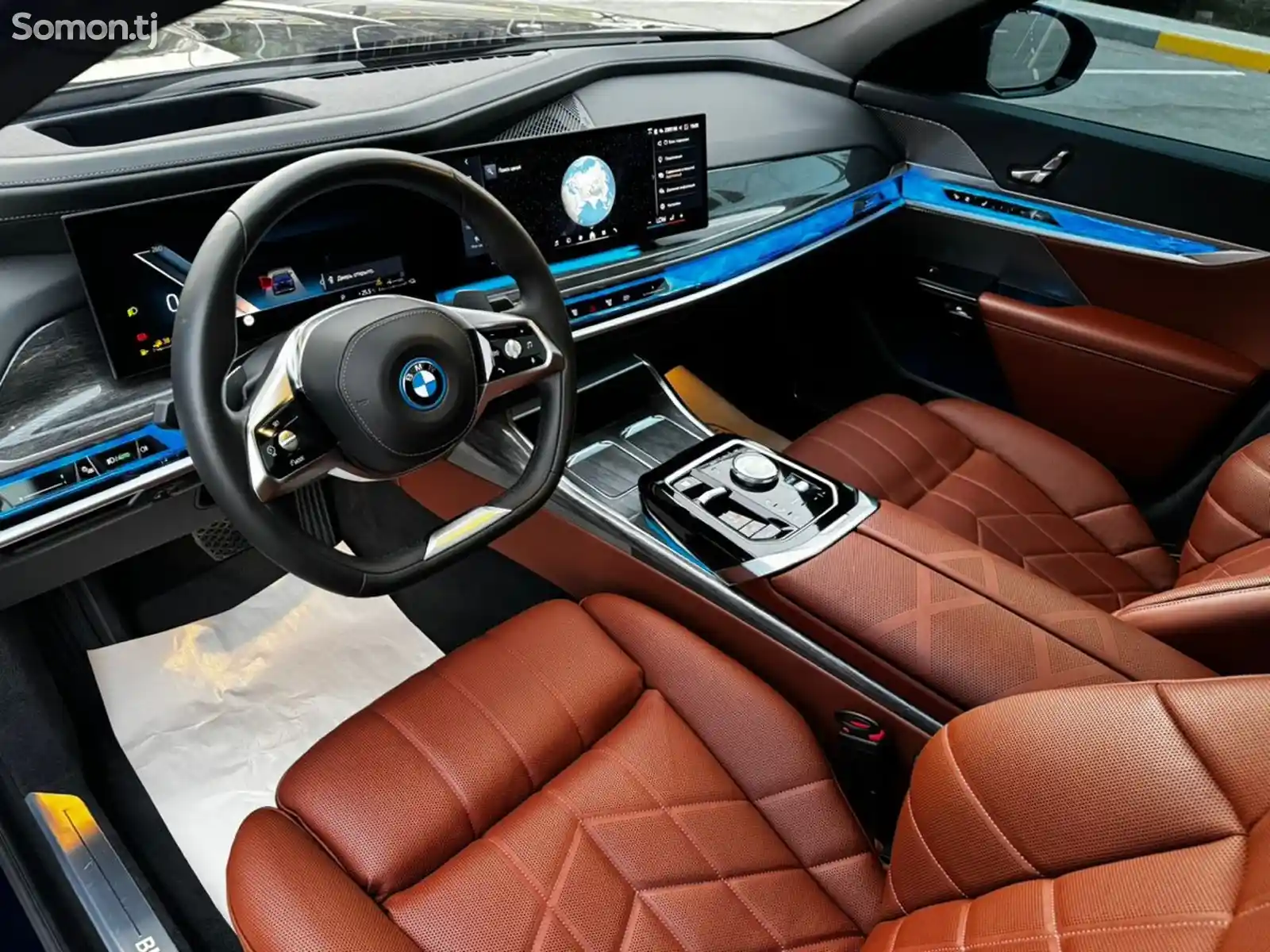 BMW 7 series, 2024-7