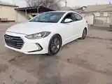 Hyundai Elantra, 2018-12