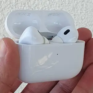 Беспроводные наушники Apple AirPods Pro 2