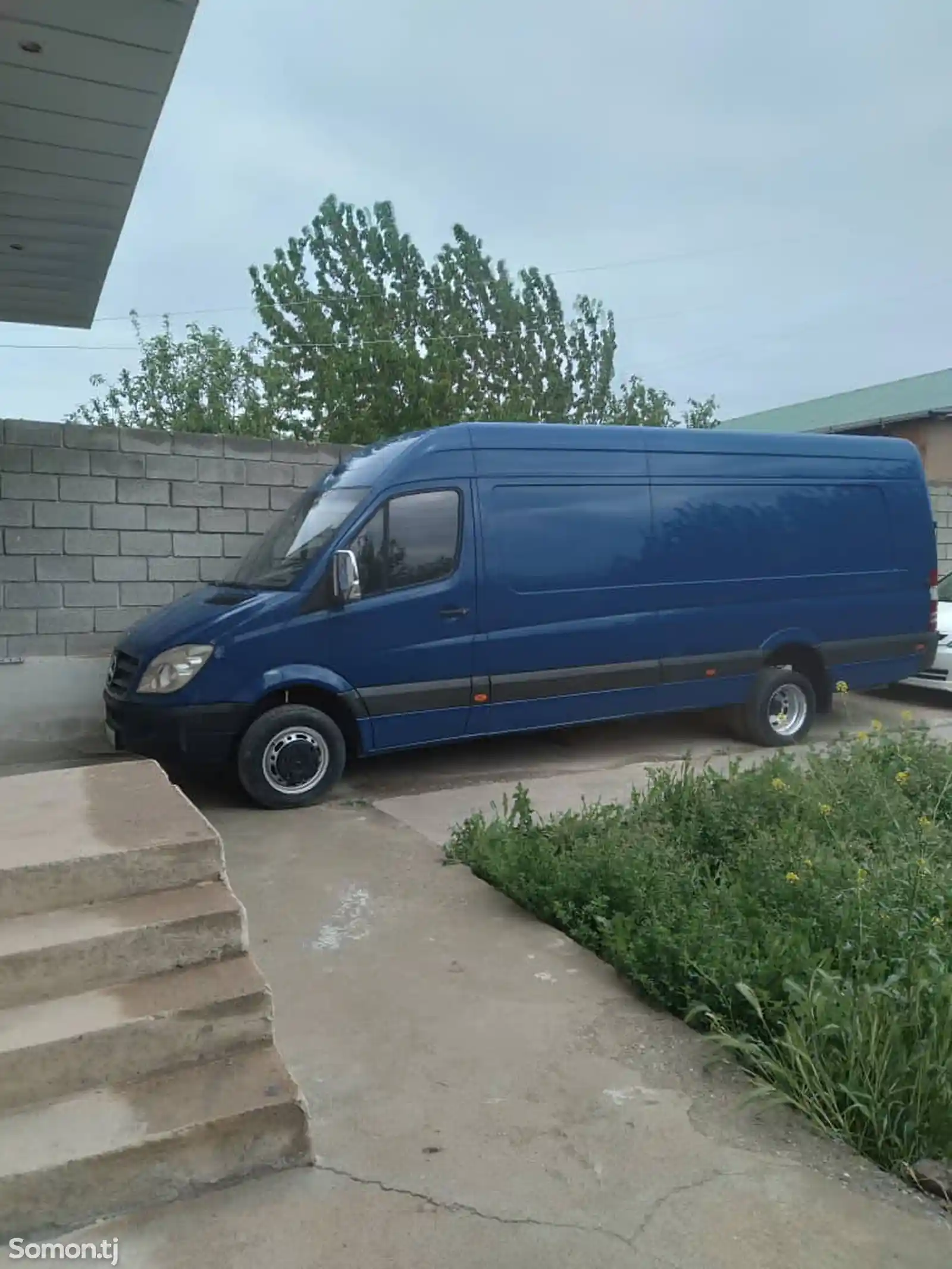 Фургон Mercedes-Benz Sprinter-4