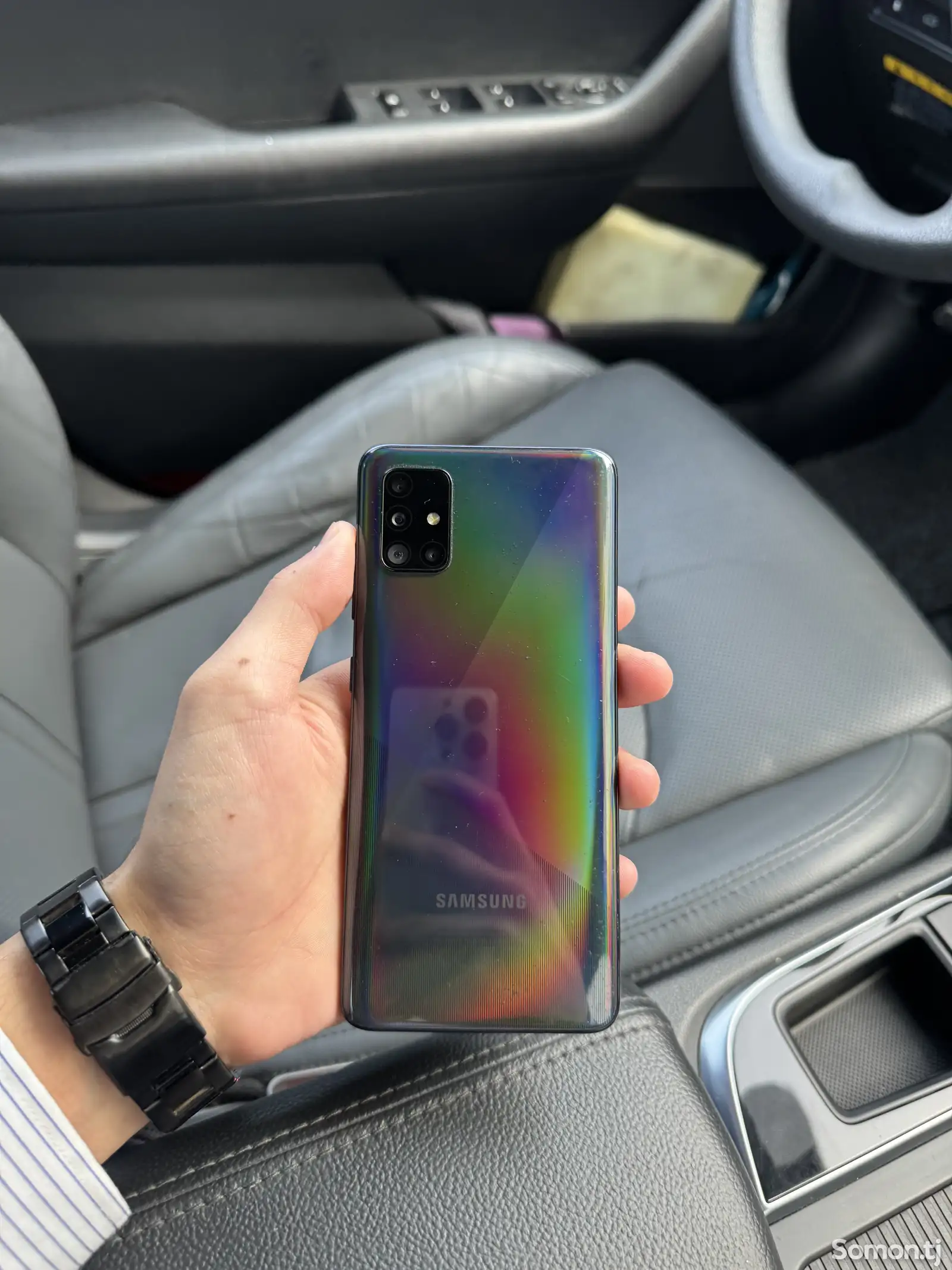 Samsung Galaxy A50-1