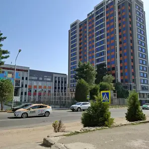 2-комн. квартира, 10 этаж, 60м², Сомони