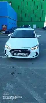 Hyundai Elantra, 2017-6