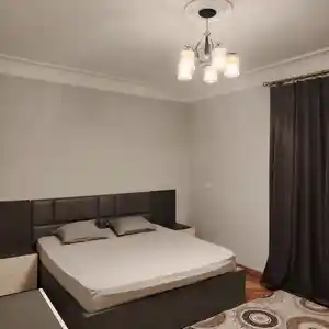 3-комн. квартира, 4 этаж, 120 м², И Сомони