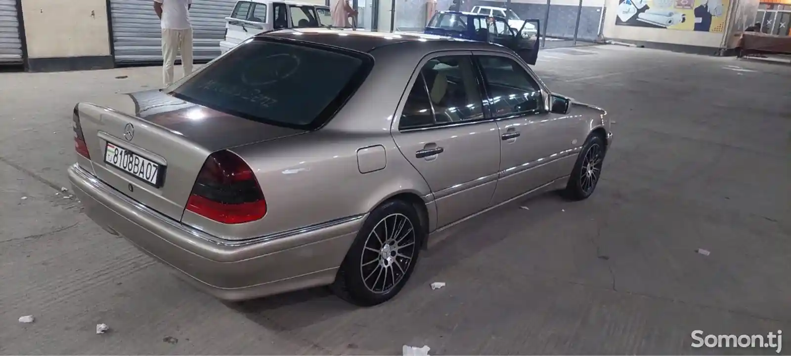 Mercedes-Benz E class, 1998-9