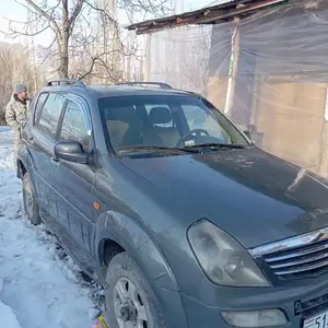 Ssang Yong Rexton, 2002