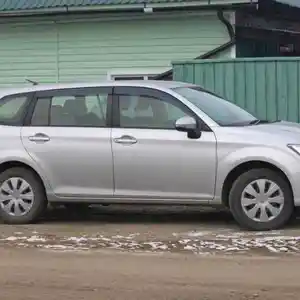 Стекла на toyota fielder