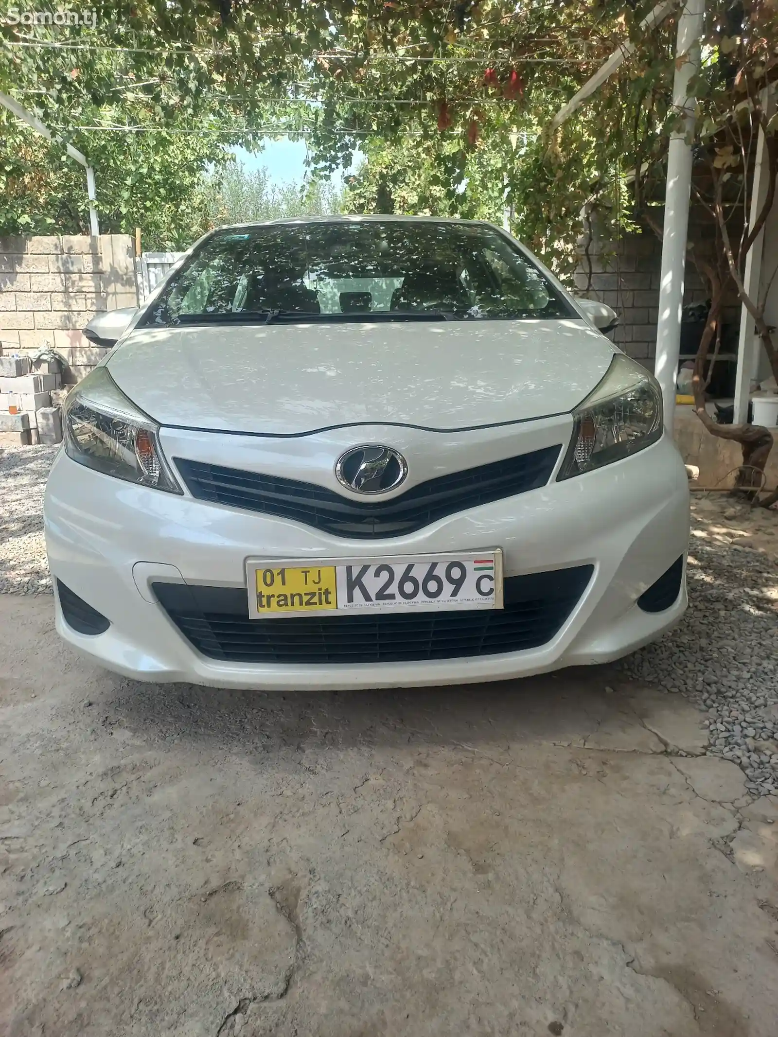 Toyota Vitz, 2012-1