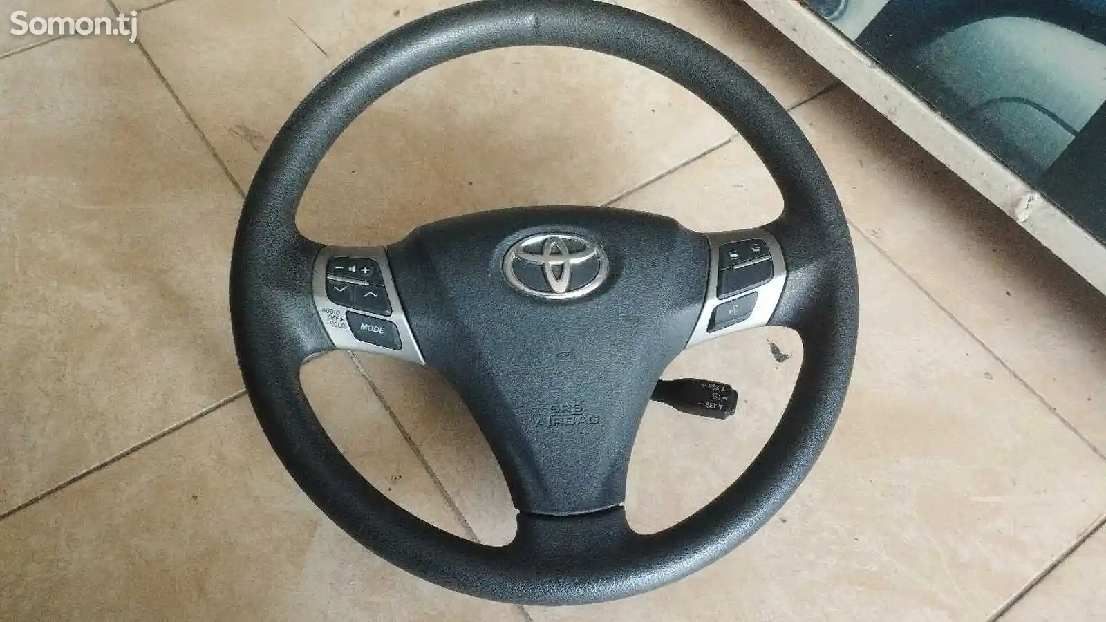 Руль на Toyota Camry 2-1