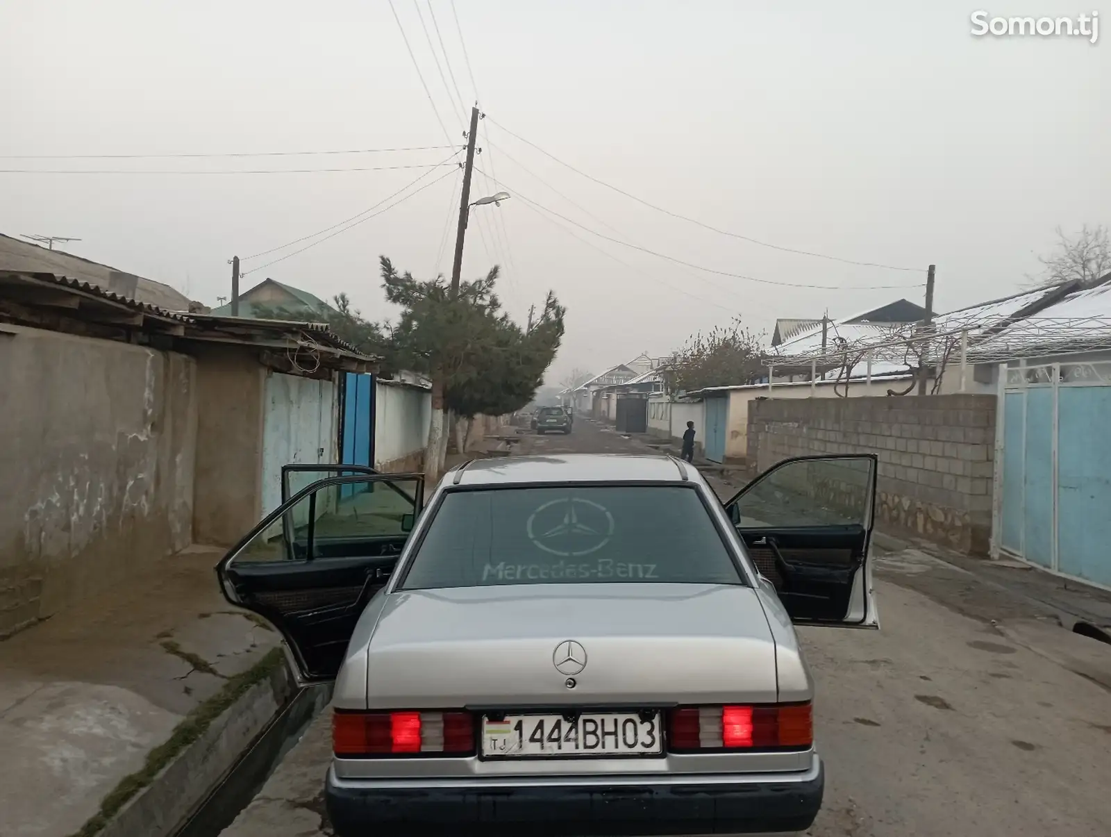 Mercedes-Benz W124, 1989-1