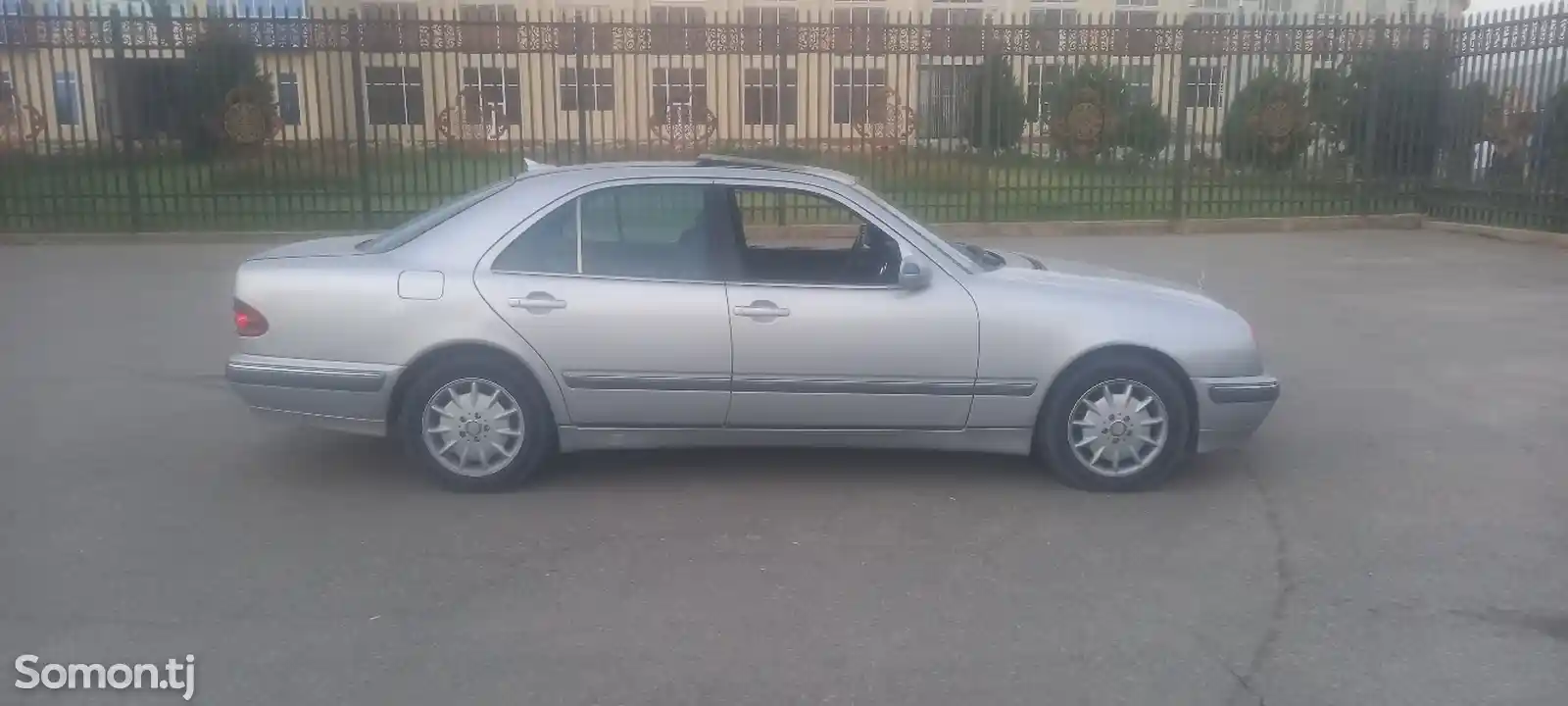 Mercedes-Benz E class, 2000-8