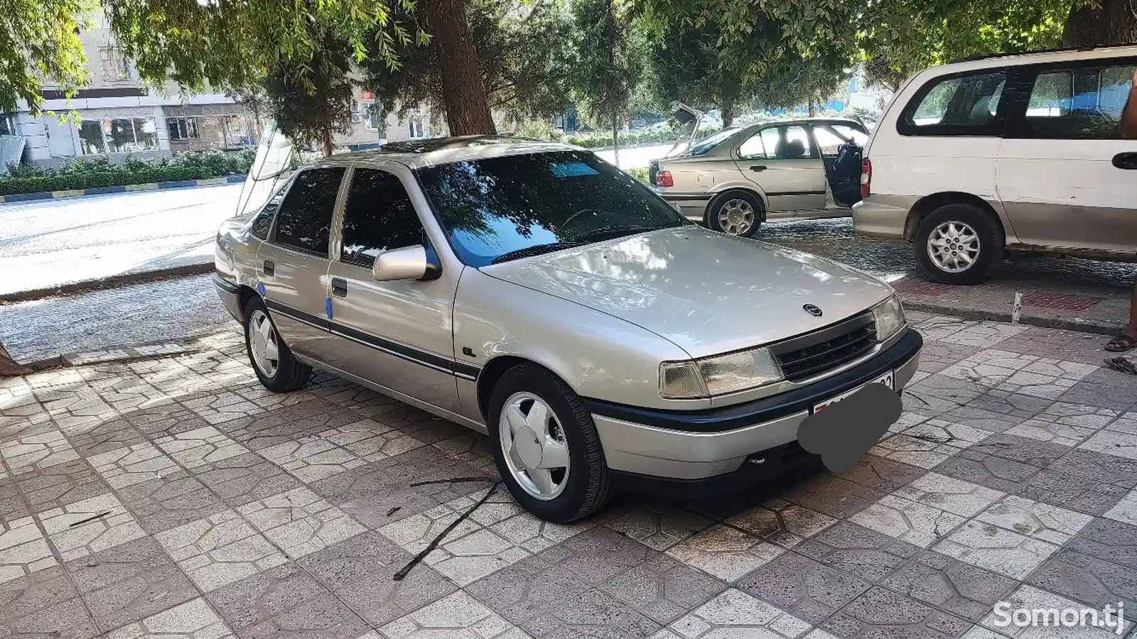 Opel Vectra A, 1990-1